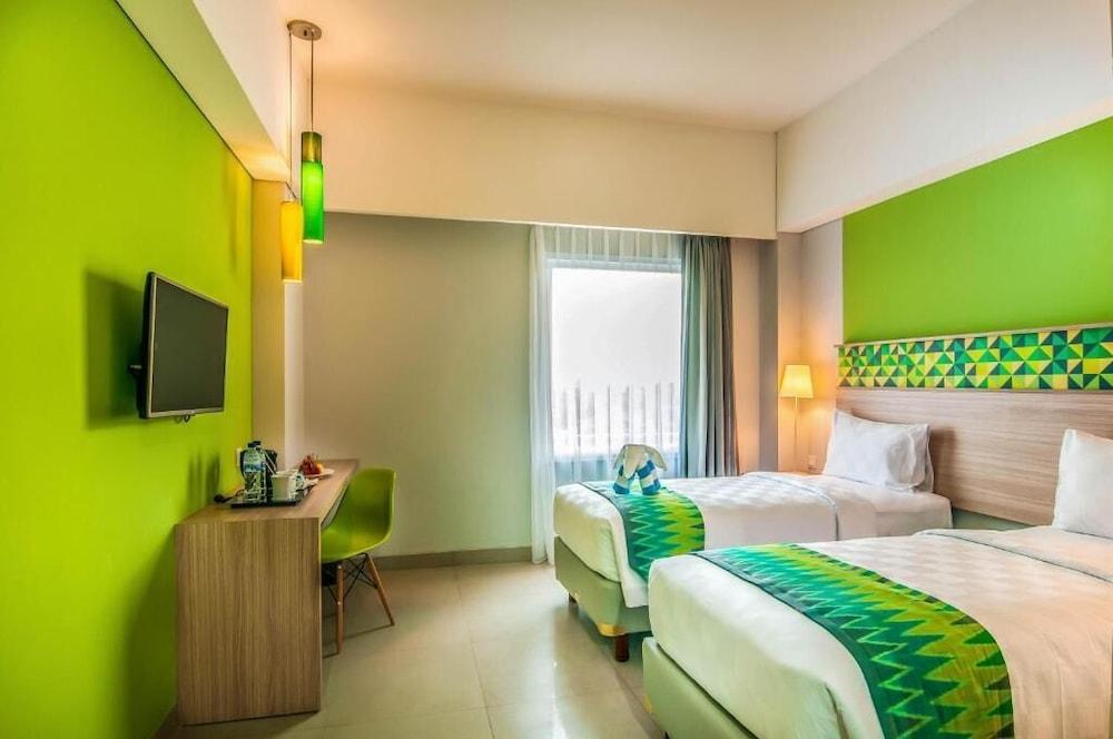 Khas Makassar Hotel Exterior photo