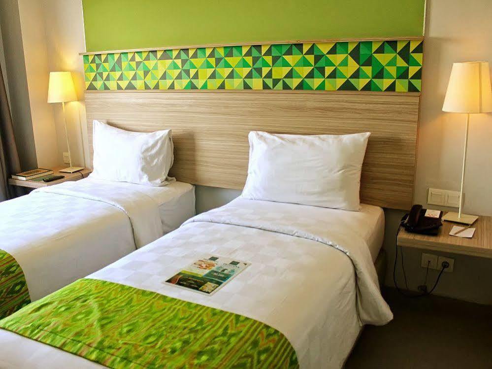Khas Makassar Hotel Exterior photo