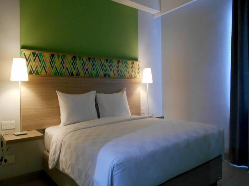 Khas Makassar Hotel Exterior photo